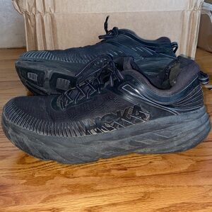 Men’s Hoka Bondi 7 (SIZE 11)